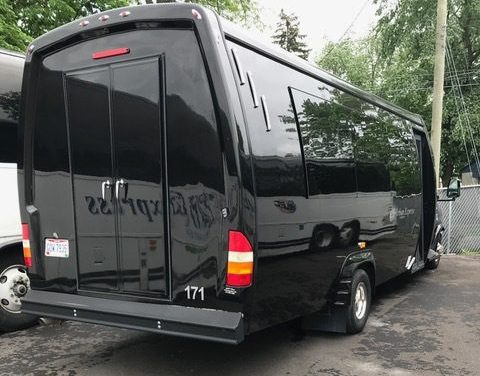 EXECUTIVE-MINI-COACH-BUS