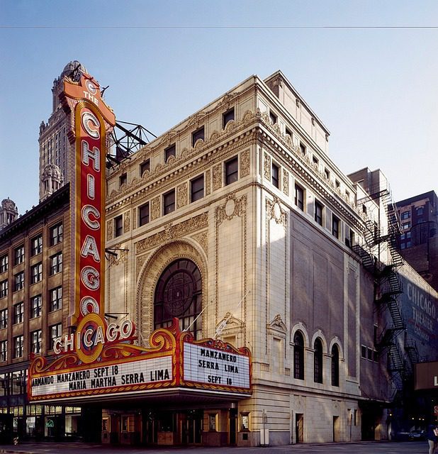 Chicago Charter Bus